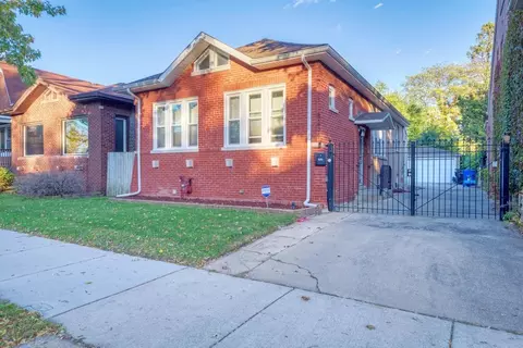 8235 S Avalon Ave, Chicago, IL 60619