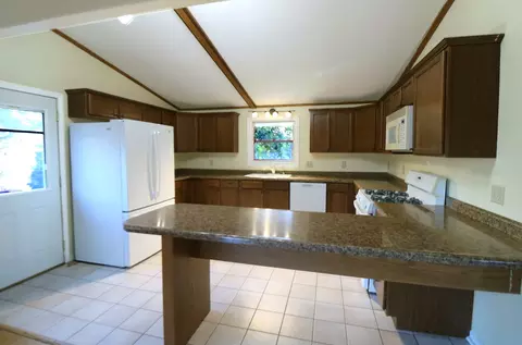 904 Annabelle St, Mchenry, IL 60051 photo 6