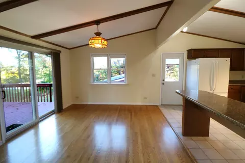 904 Annabelle St, Mchenry, IL 60051 photo 5