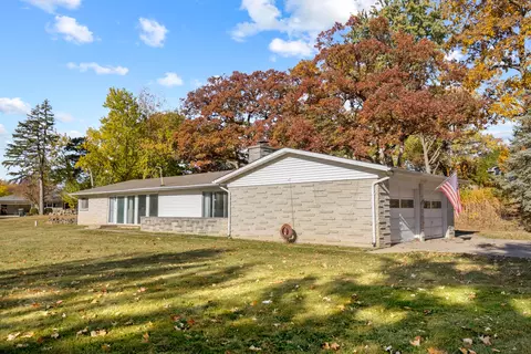 36 W600 Shady Ln, Dundee, IL 60118