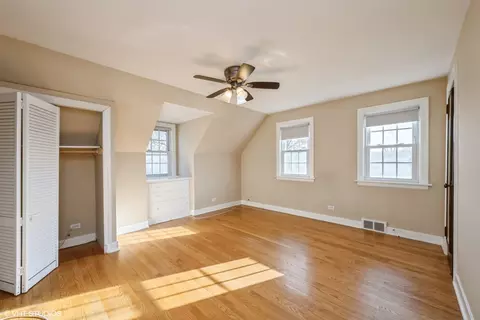 Bedroom - 1781 Whitcomb Ave, Des Plaines, IL 60018 photo 1 of 2