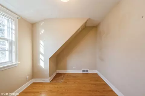 Bedroom - 1781 Whitcomb Ave, Des Plaines, IL 60018 photo 2 of 2