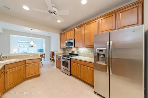 2855 Cascade Falls Cir, Elgin, IL 60124 photo 15