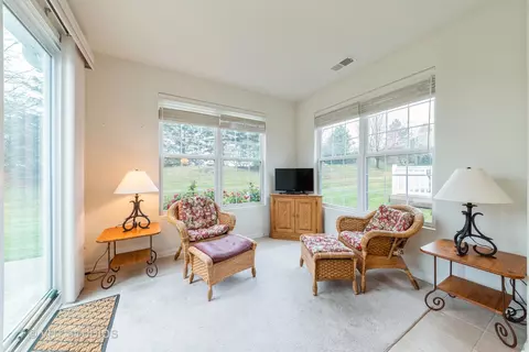 2855 Cascade Falls Cir, Elgin, IL 60124 photo 12