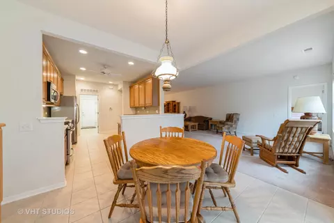 2855 Cascade Falls Cir, Elgin, IL 60124 photo 13