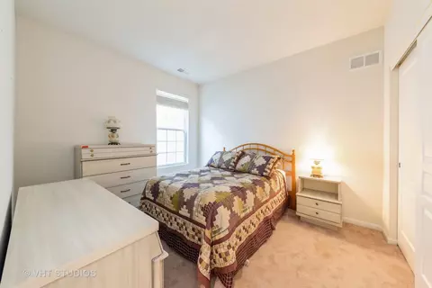 2855 Cascade Falls Cir, Elgin, IL 60124 photo 6