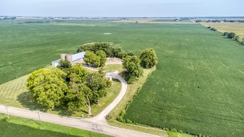 View/Area - 17357 Sedgewick Rd, Plano, IL 60545 photo 4 of 7