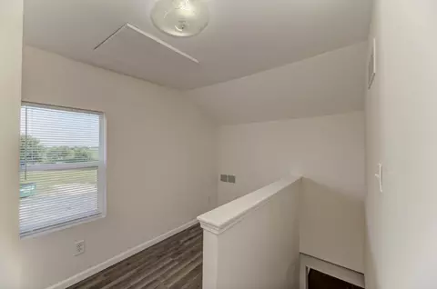 Entry Way - 17357 Sedgewick Rd, Plano, IL 60545 photo 3 of 3