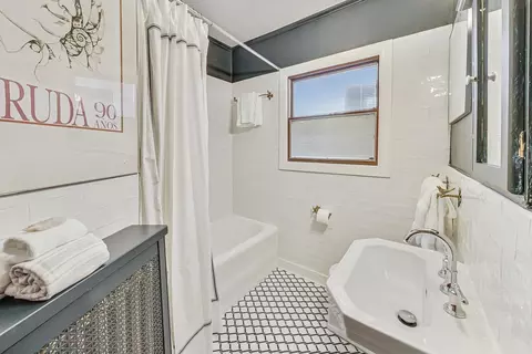 1330 E 56th St #7W, Chicago, IL 60637 photo 29