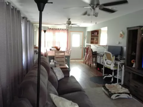 Living - 277 Fletcher Dr, Wheeling, IL 60090 photo 1 of 4