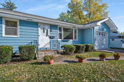 644 Gilbert Ter, Aurora, IL 60506 photo 4