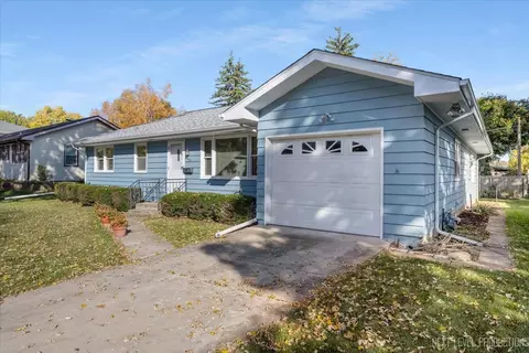 644 Gilbert Ter, Aurora, IL 60506 photo 3