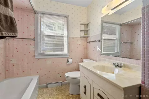 644 Gilbert Ter, Aurora, IL 60506 photo 15