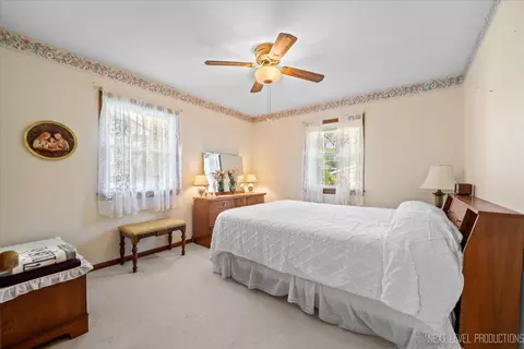 644 Gilbert Ter, Aurora, IL 60506 photo 13