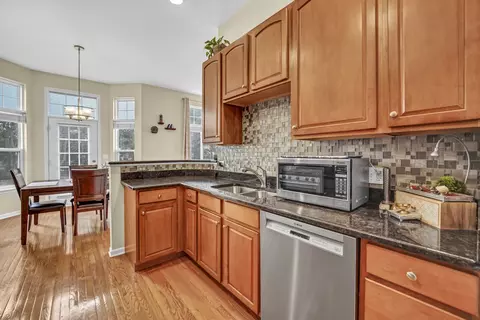 3314 Rosecroft Ln, Naperville, IL 60564 photo 12