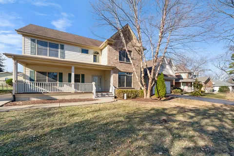 500 N Park St, Westmont, IL 60559