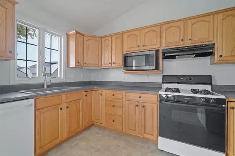 1804 Chuck Murray Dr, Normal, IL 61761 photo 11
