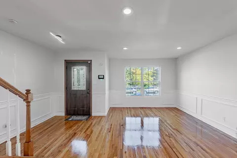 1215 E 93rd St, Chicago, IL 60619 photo 4