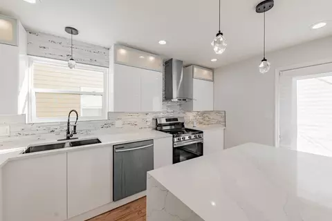 1215 E 93rd St, Chicago, IL 60619 photo 14