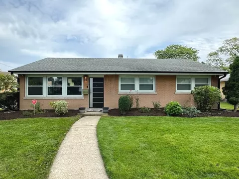 3501 Morton Ave, Brookfield, IL 60513