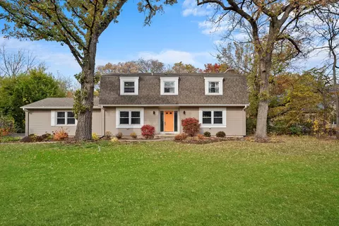 36 W680 Oak Hill Dr, Dundee, IL 60118