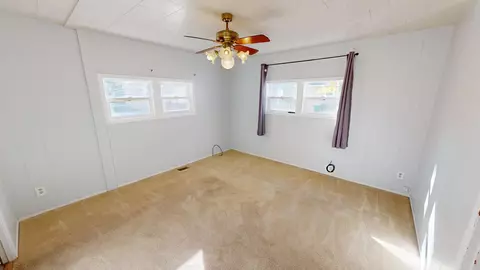 1161 Reba Ln, Elgin, IL 60123 photo 14
