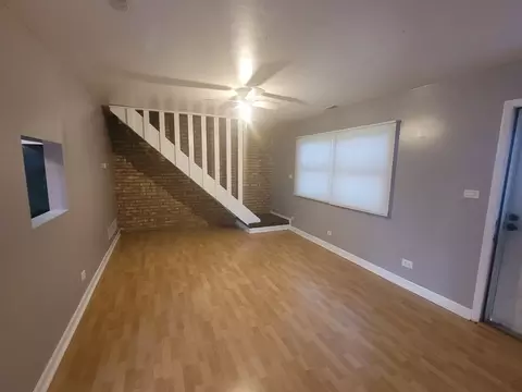 Living - 189 Robert Ct #C, Bartlett, IL 60103 photo 1 of 1