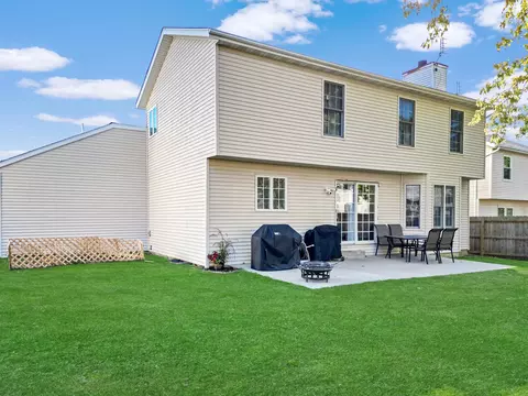 1517 Spyglass Rd, Normal, IL 61761 photo 2