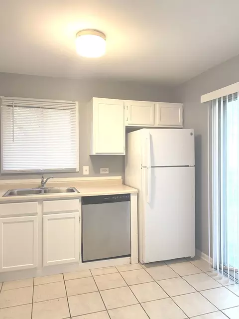 1165 S Brockton Ct, Aurora, IL 60504 photo 10