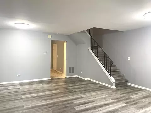 1165 S Brockton Ct, Aurora, IL 60504 photo 6