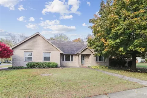 501 Teri Ln, Yorkville, IL 60560