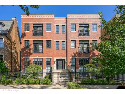3625 N Lakewood Ave #3N, Chicago, IL 60613