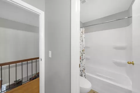 Entry Way - 1942 Georgetown Ln, Hoffman Estates, IL 60169 photo 2 of 2