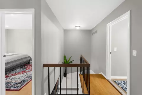 Entry Way - 1942 Georgetown Ln, Hoffman Estates, IL 60169 photo 1 of 2