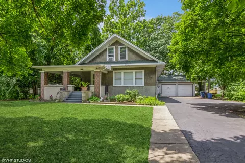 203 N Clinton St, Dwight, IL 60420