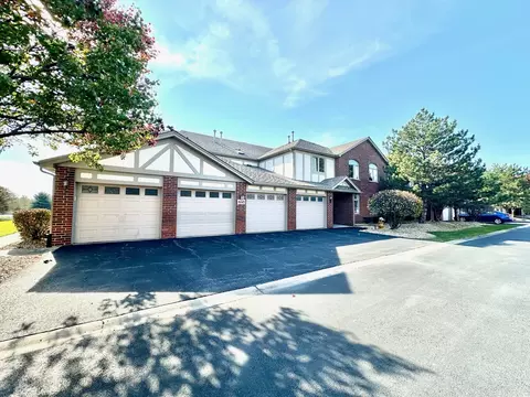 6245 Misty Pines Dr #1, Tinley Park, IL 60477