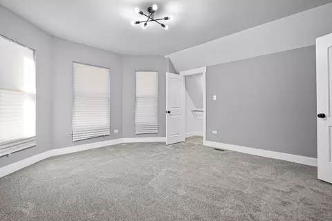 7149 S Eberhart Ave, Chicago, IL 60619 photo 21