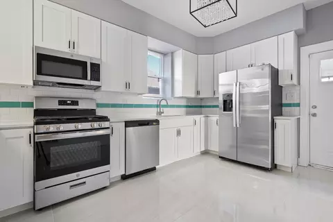 7149 S Eberhart Ave, Chicago, IL 60619 photo 2