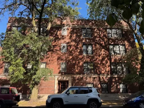 1040 W Catalpa Ave #3E, Chicago, IL 60640