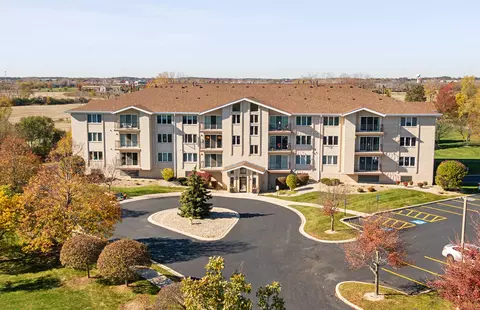 9750 Koch Ct #3E, Orland Park, IL 60467