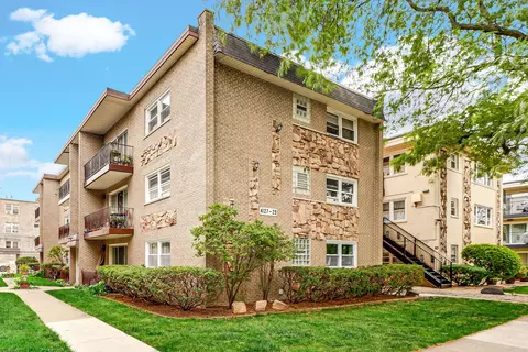 4127 N Keeler Ave #101S, Chicago, IL 60641