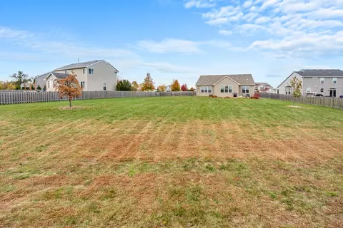 6629 Galway Dr, Mchenry, IL 60050 photo 22