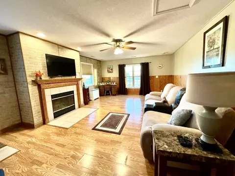 504 E Gridley Rd, Gridley, IL 61744 photo 15