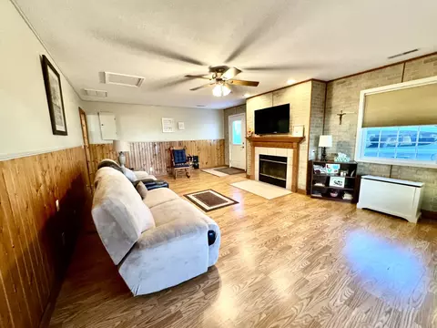 504 E Gridley Rd, Gridley, IL 61744 photo 13