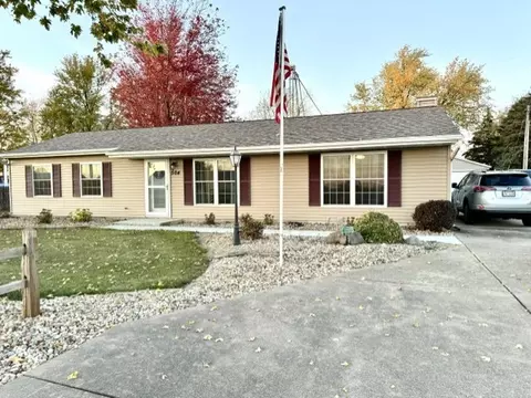504 E Gridley Rd, Gridley, IL 61744