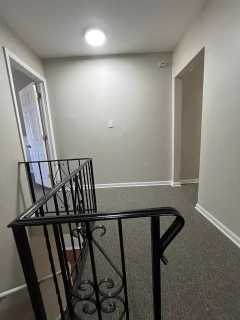 2825 E 76th Pl, Chicago, IL 60649 photo 9