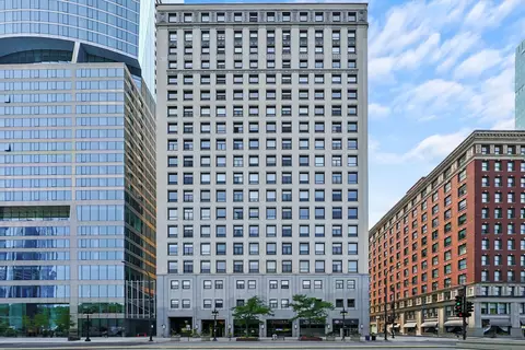 910 S Michigan Ave #1505, Chicago, IL 60605