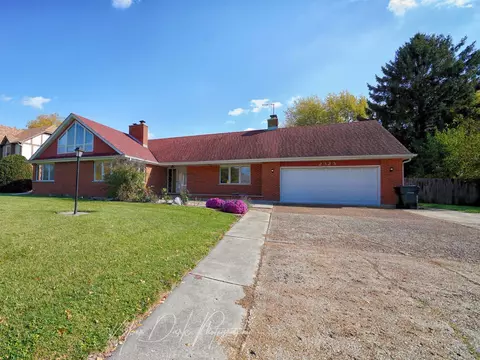 2323 N Sheridan Rd, Waukegan, IL 60087