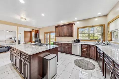 22550 Miller Rd, Steger, IL 60475 photo 18