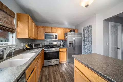 6612 Ayre Dr, Mchenry, IL 60050 photo 9